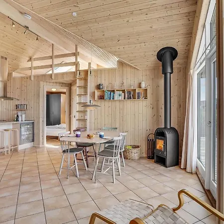 Dejligt Hjem I Frøstrup Med Sauna *