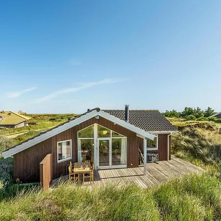 Holiday home Beautiful In Frostrup With Kitchen Lild Strand